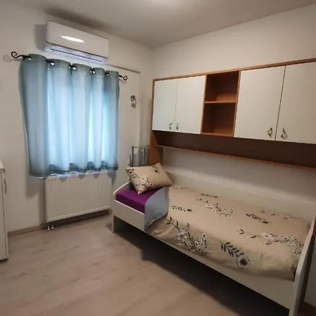 別荘 House Emma - Two Bedroom With Terrace *