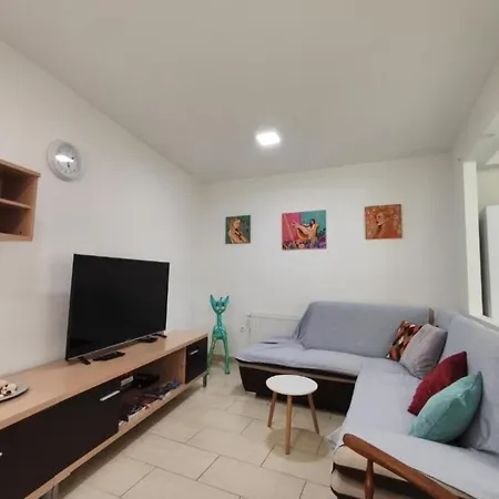 House Emma - Two Bedroom With Terrace Tatil Evi Šibenik