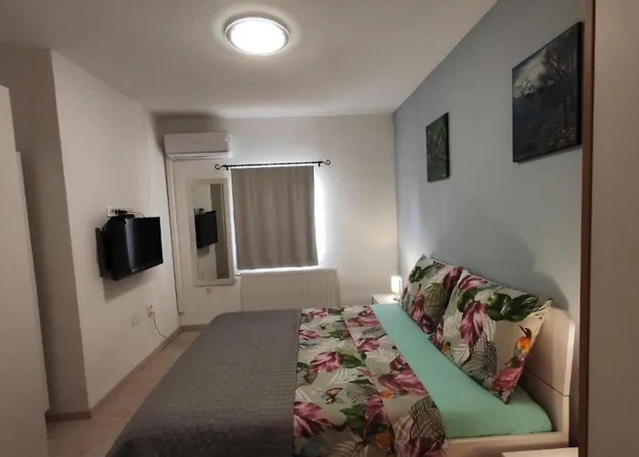 Casa vacanze House Emma - Two Bedroom With Terrace *