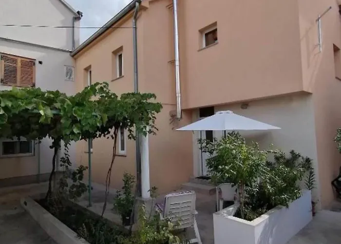 Casa vacanze House Emma - Two Bedroom With Terrace *